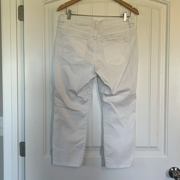 Tommy Bahama Ana Twill Embroidered Cropped Jeans Size 10 - Picture 5 of 7